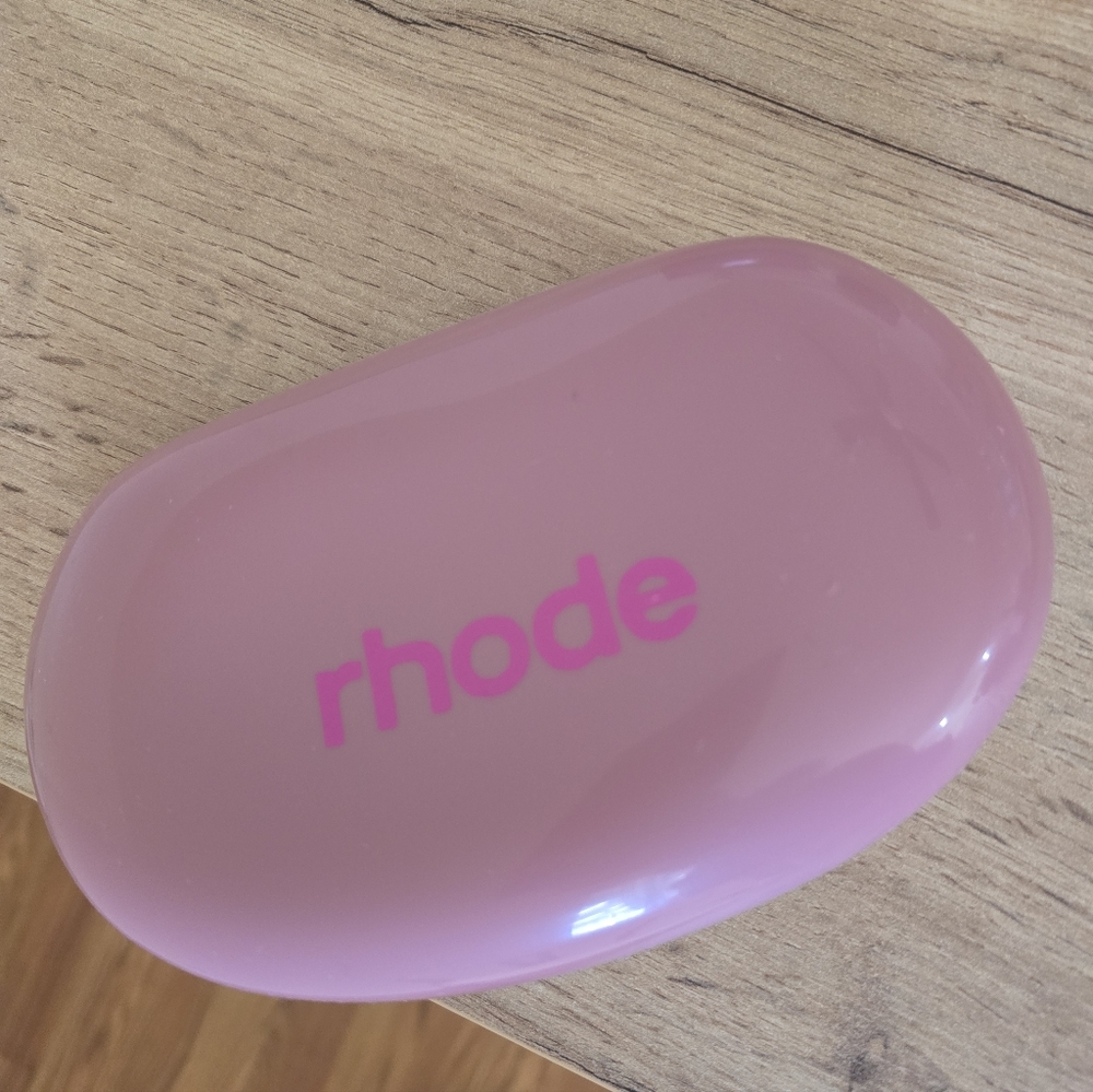 RHODE Glossy Pink Accessory Case Jelly Bean